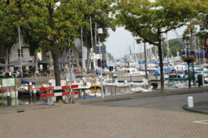 The harbor of Middelharnis is an attractive place to be